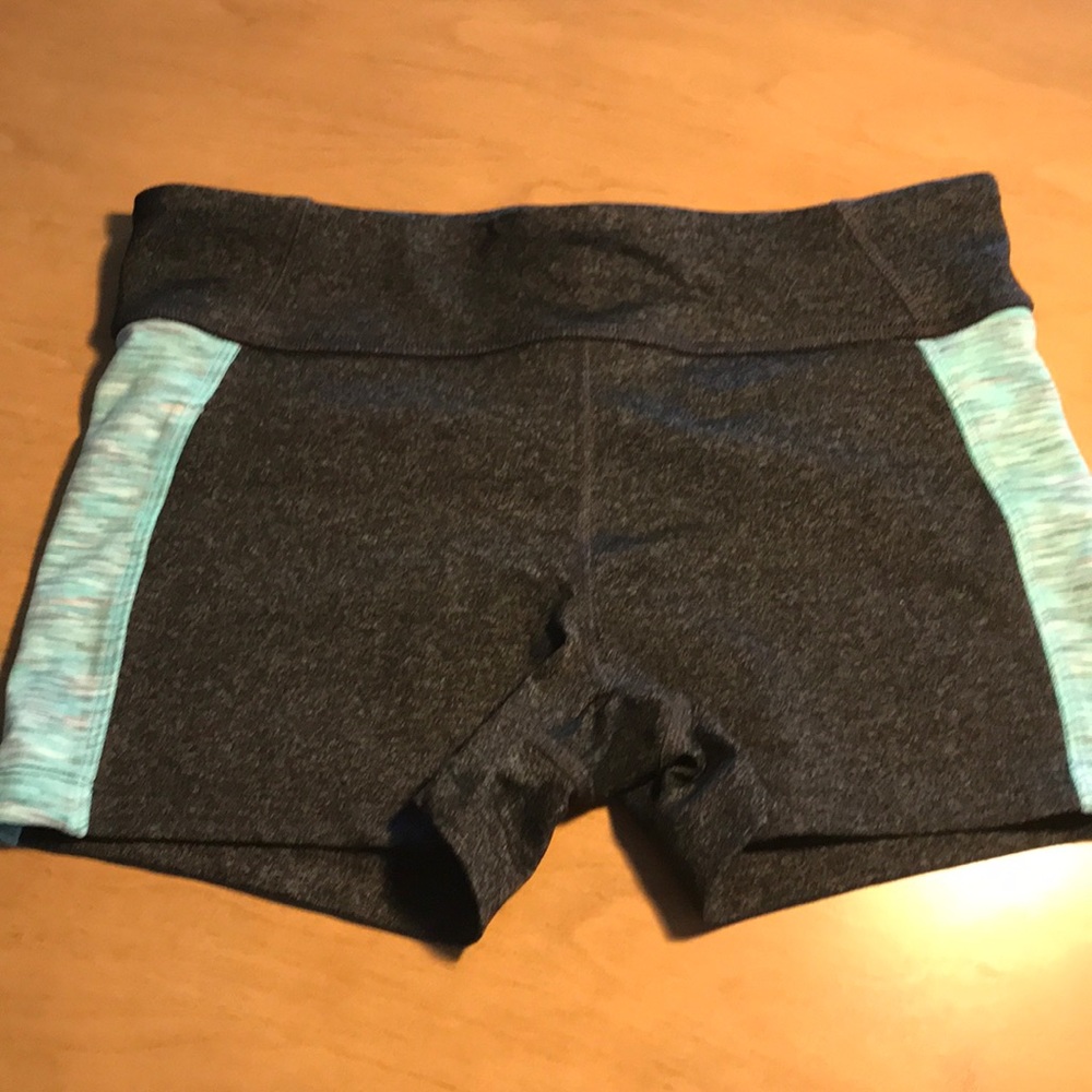 Running shorts
